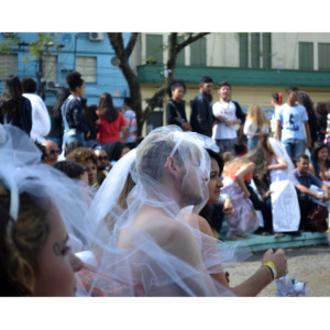 Eu te Aceito, performance coletiva realizada no Encontro Nacional dos Estudantes de Artes (ENEARTE) que aconteceu em Santa Maria, 2015.